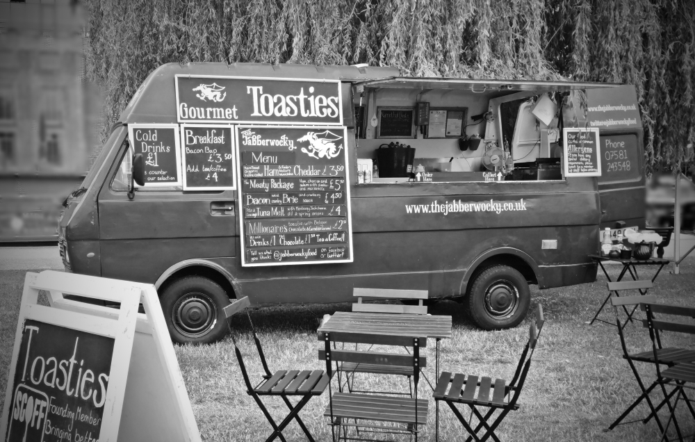 jabberwocky-street-food-titlepic-bw-the-jabberwocky-soliloquy